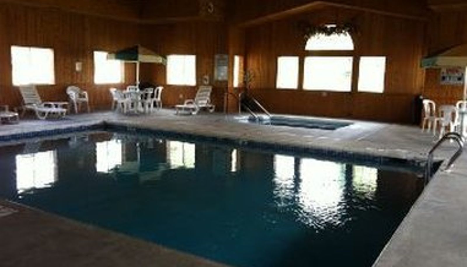 Espace bien-être et fitness - Econo Lodge Wisconsin Dells