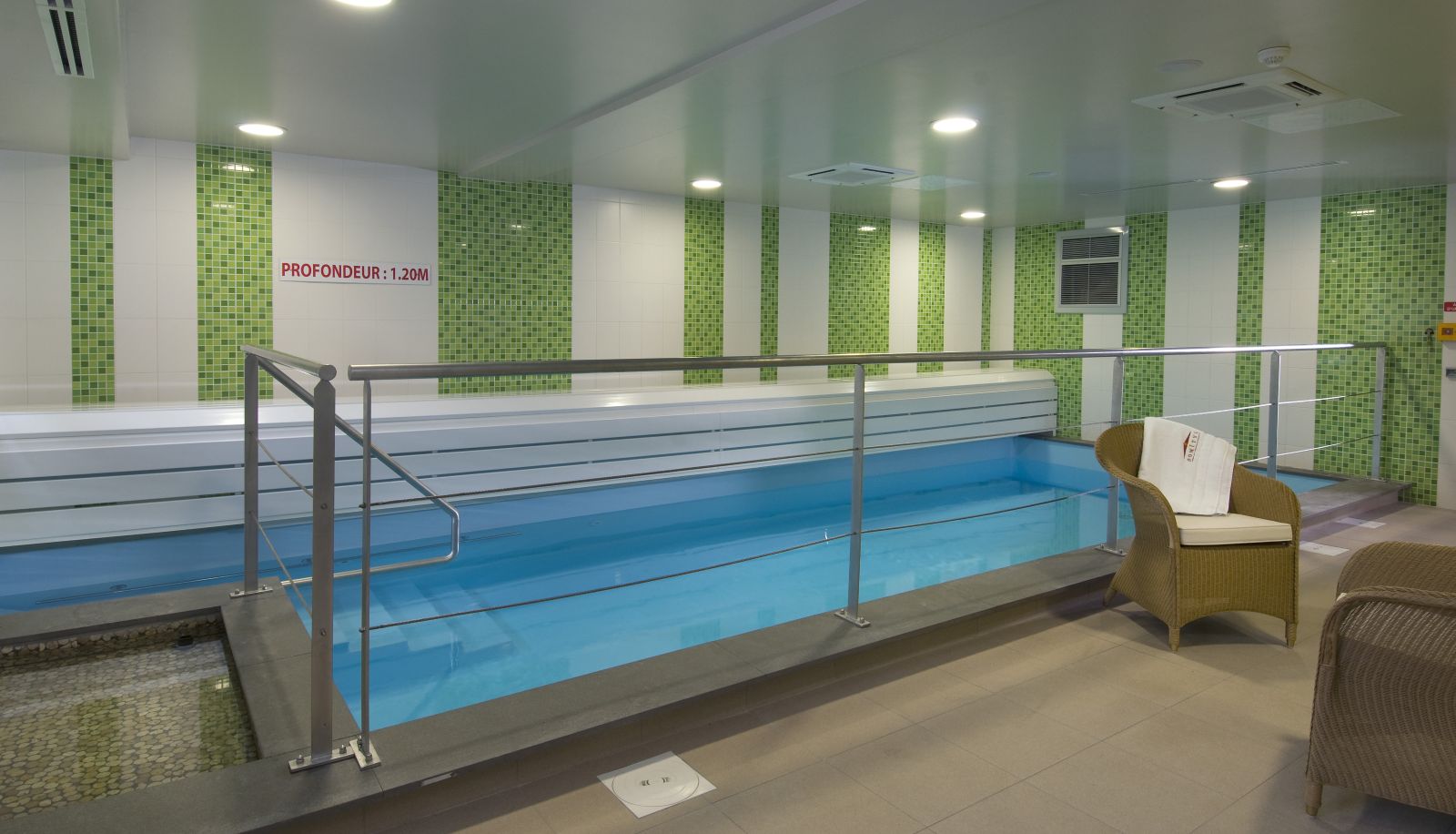 Piscina - DOMITYS LES JARDINS DE REVERDY