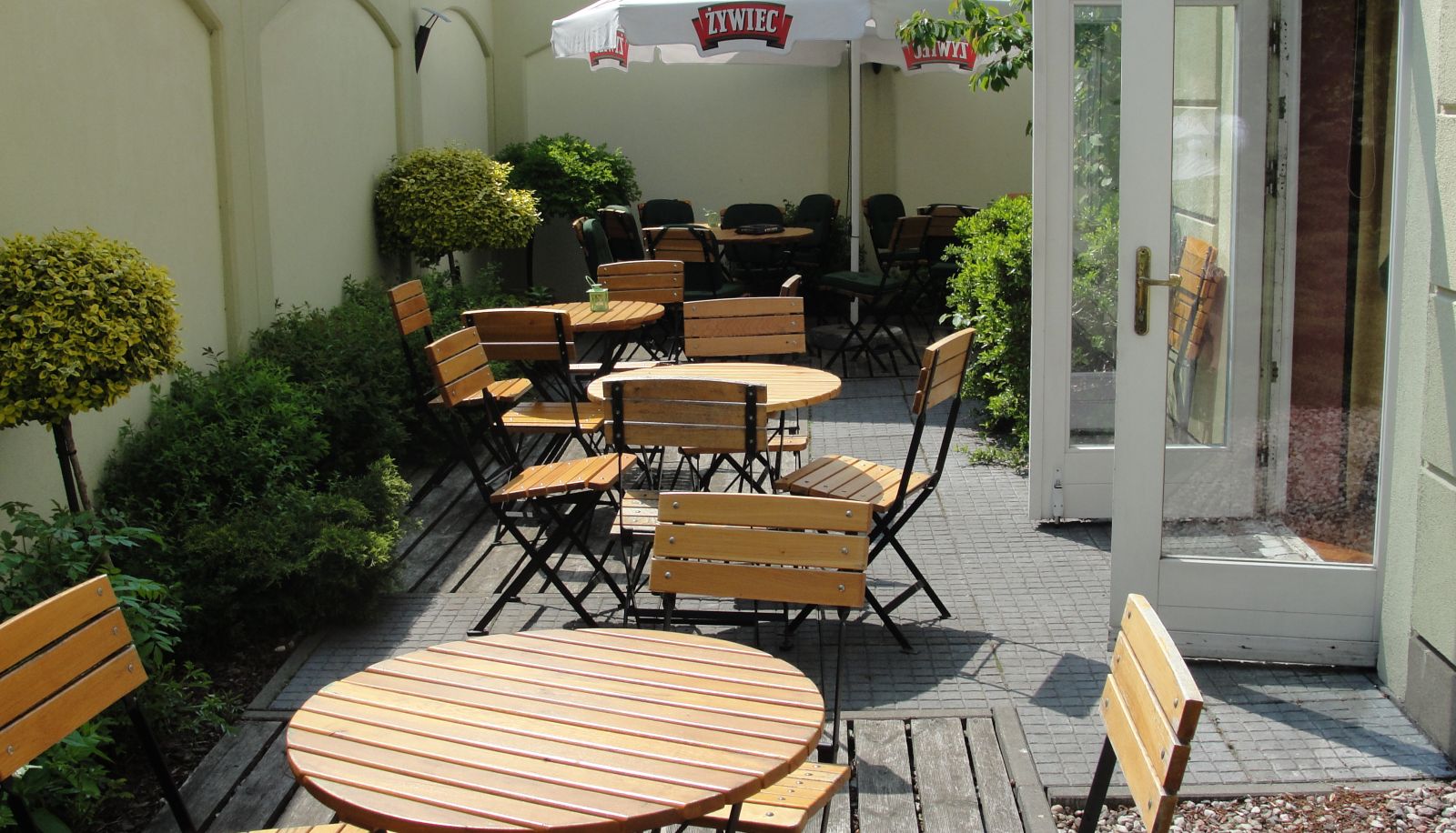 Bar - Lival