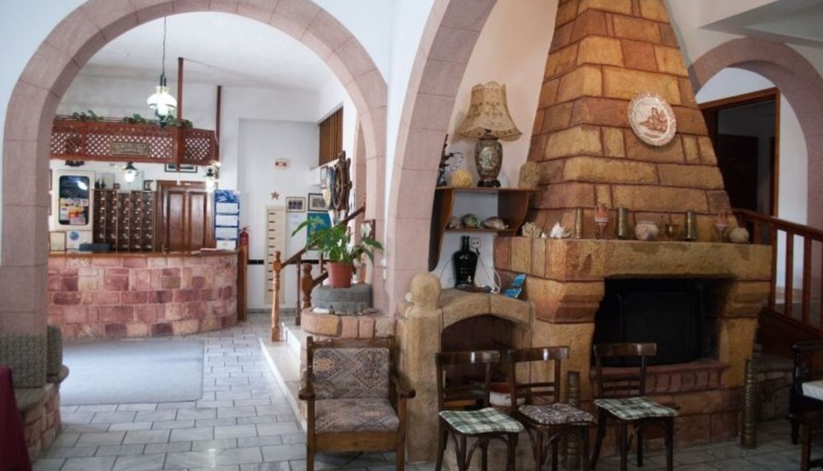 Lobby - Asteri Hotel