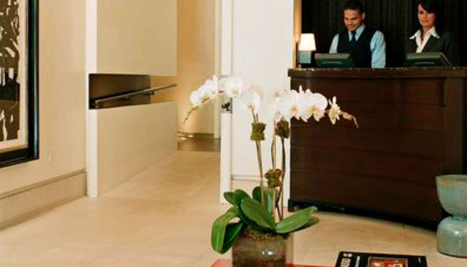 Lobby - City Club Hotel