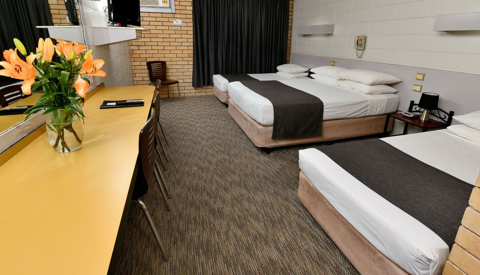 Pokój typu family - MAS Country Burke and Wills Motor Inn Moree