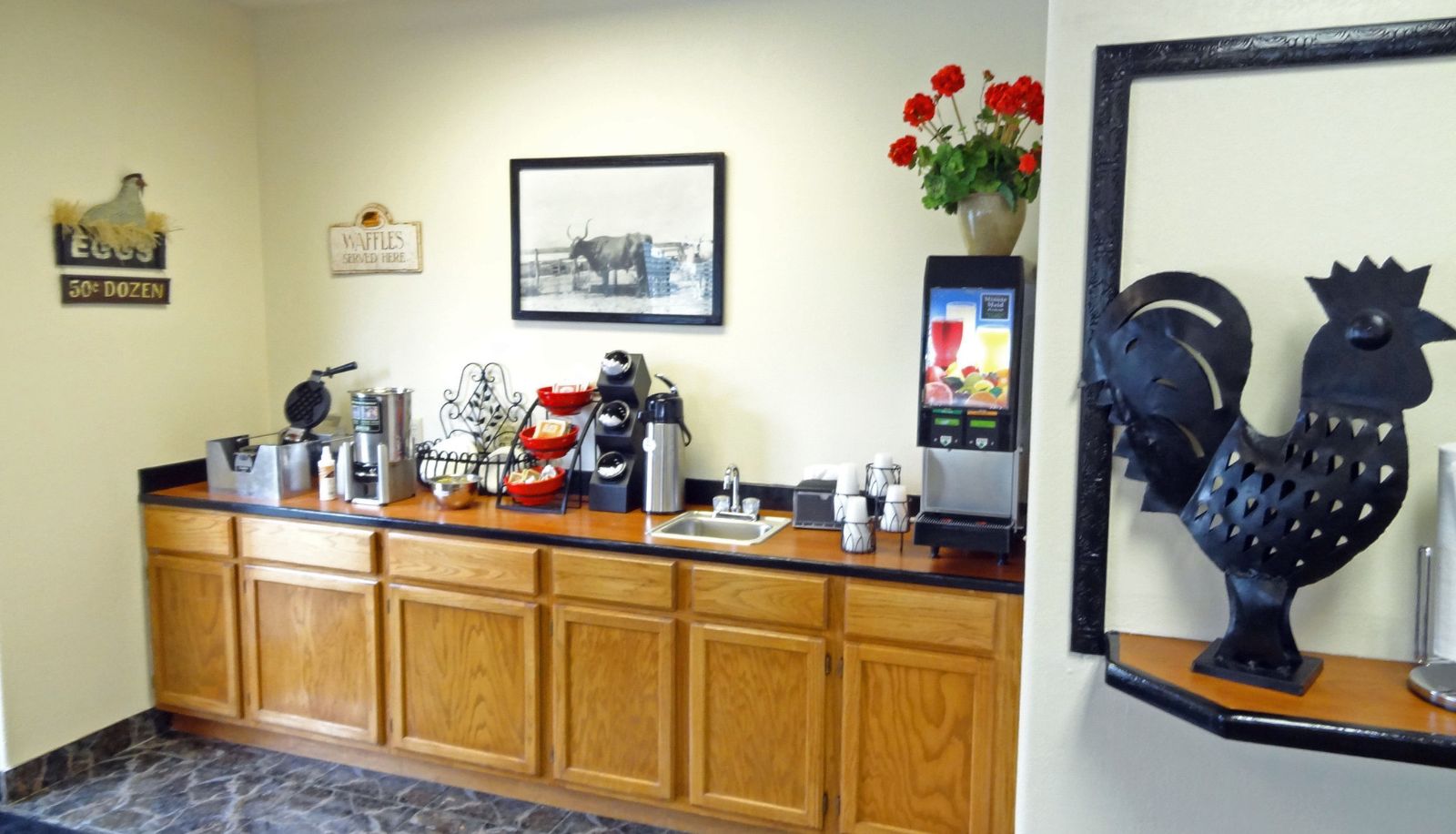 Restaurant - Days Inn & Suites by Wyndham Beeville