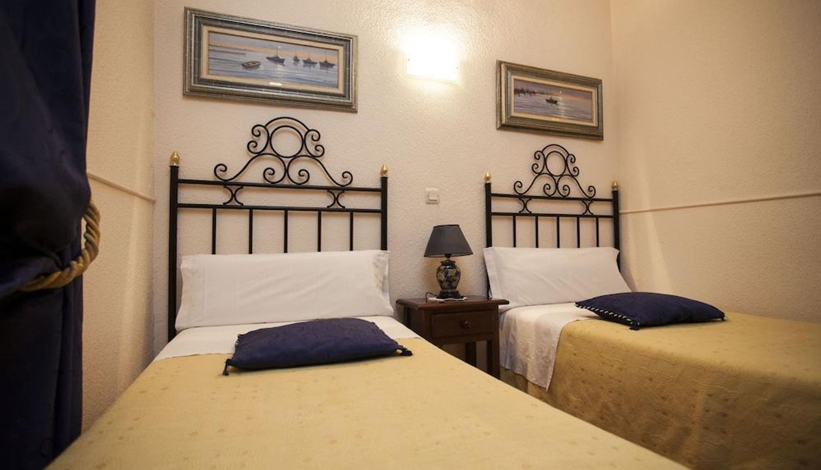 Standardzimmer - Hostal Armesto