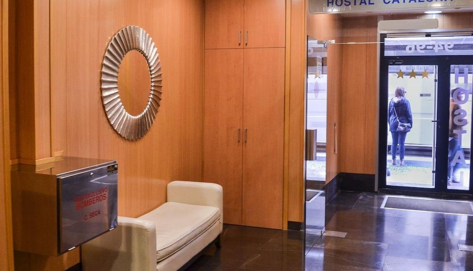 Hotel Innenbereich - Hostal Cataluña