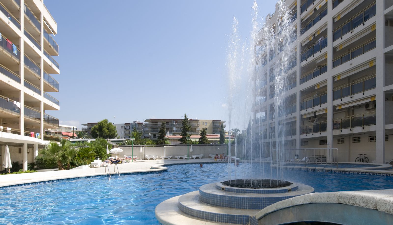 Zwembad - Apartamentos Best Michelángelo