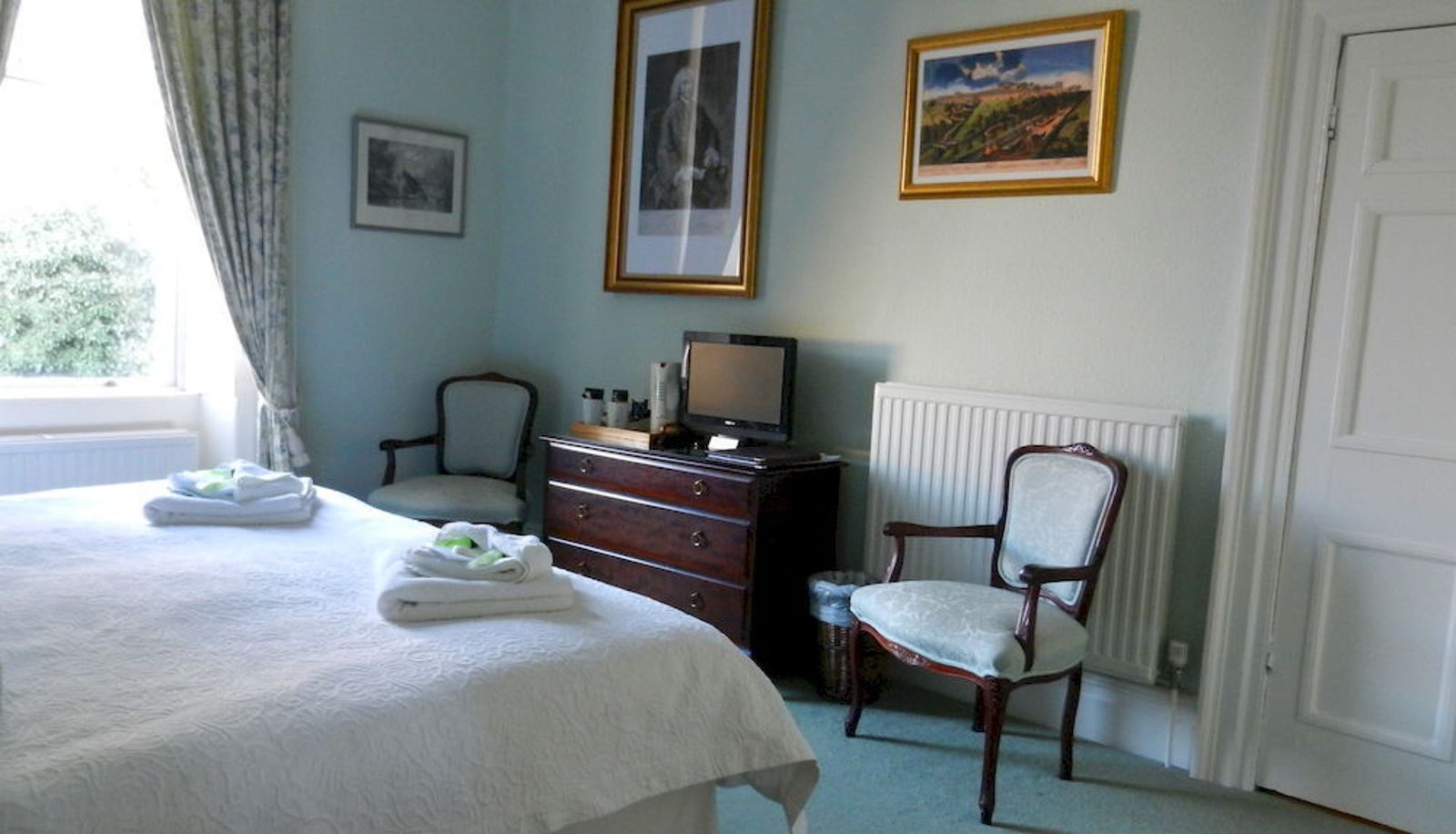 Chambre supérieure (simple) - Brocks Guest House
