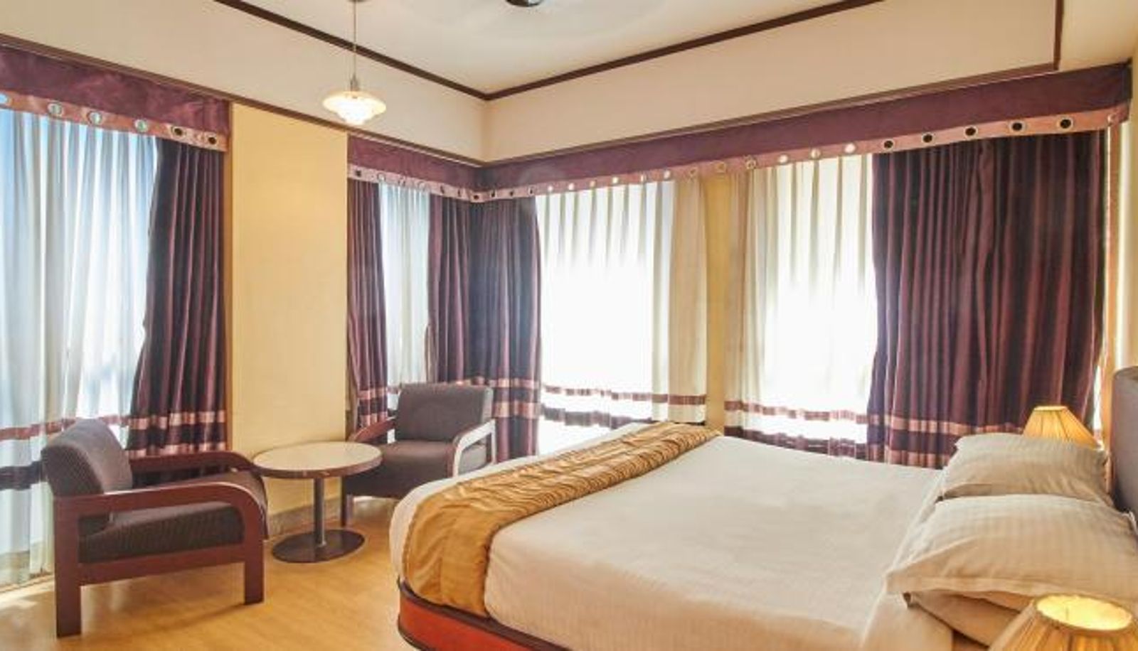 Info - Hotel Palace Plaza