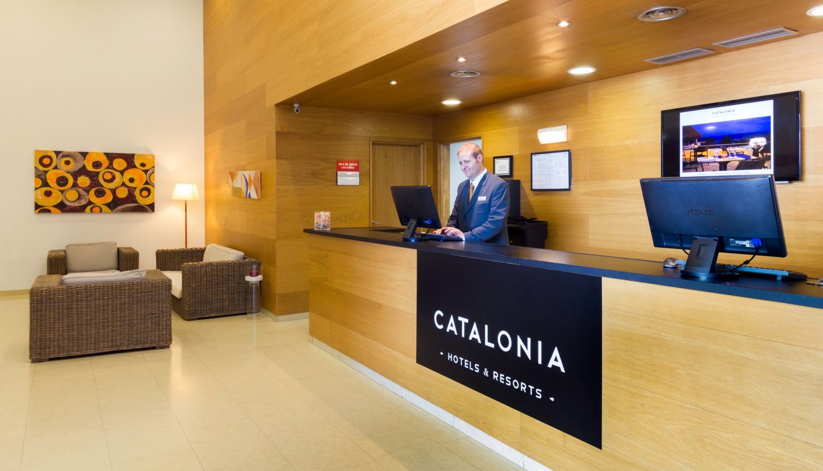 Lobby - B&B HOTEL Logroño Las Cañas