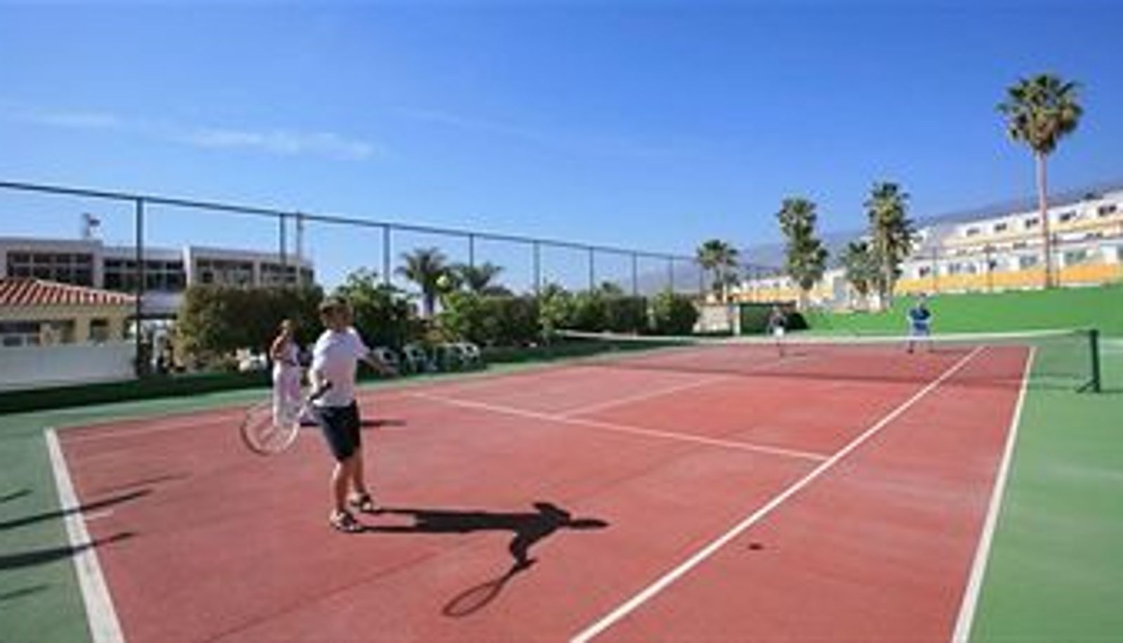 Tennisplatz - Apartamentos Malibu Park
