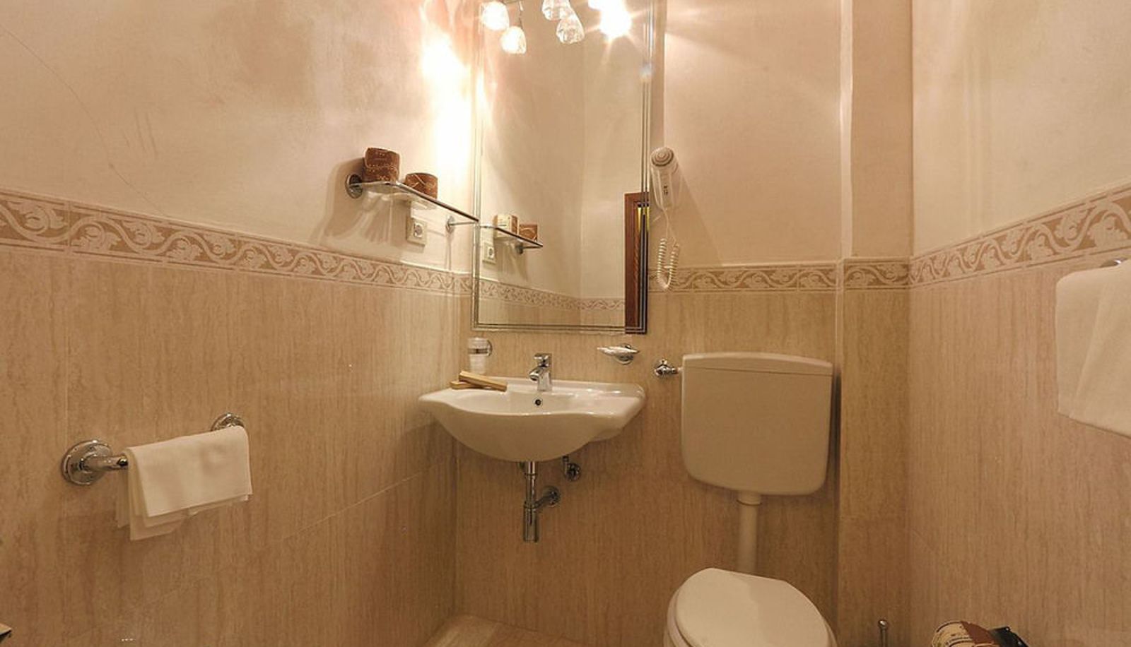 Bathroom - Hotel Delle Tele