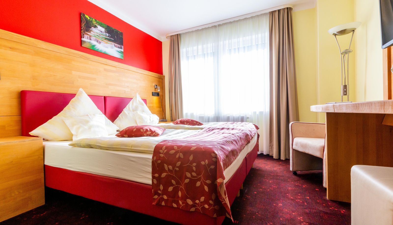 Standard room (double) - Land-gut-Hotel Zum Sänger