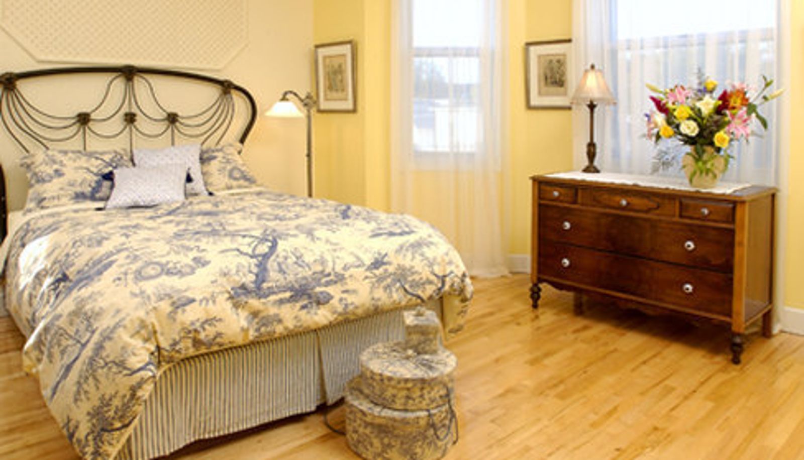 Room - Auberge Montebello
