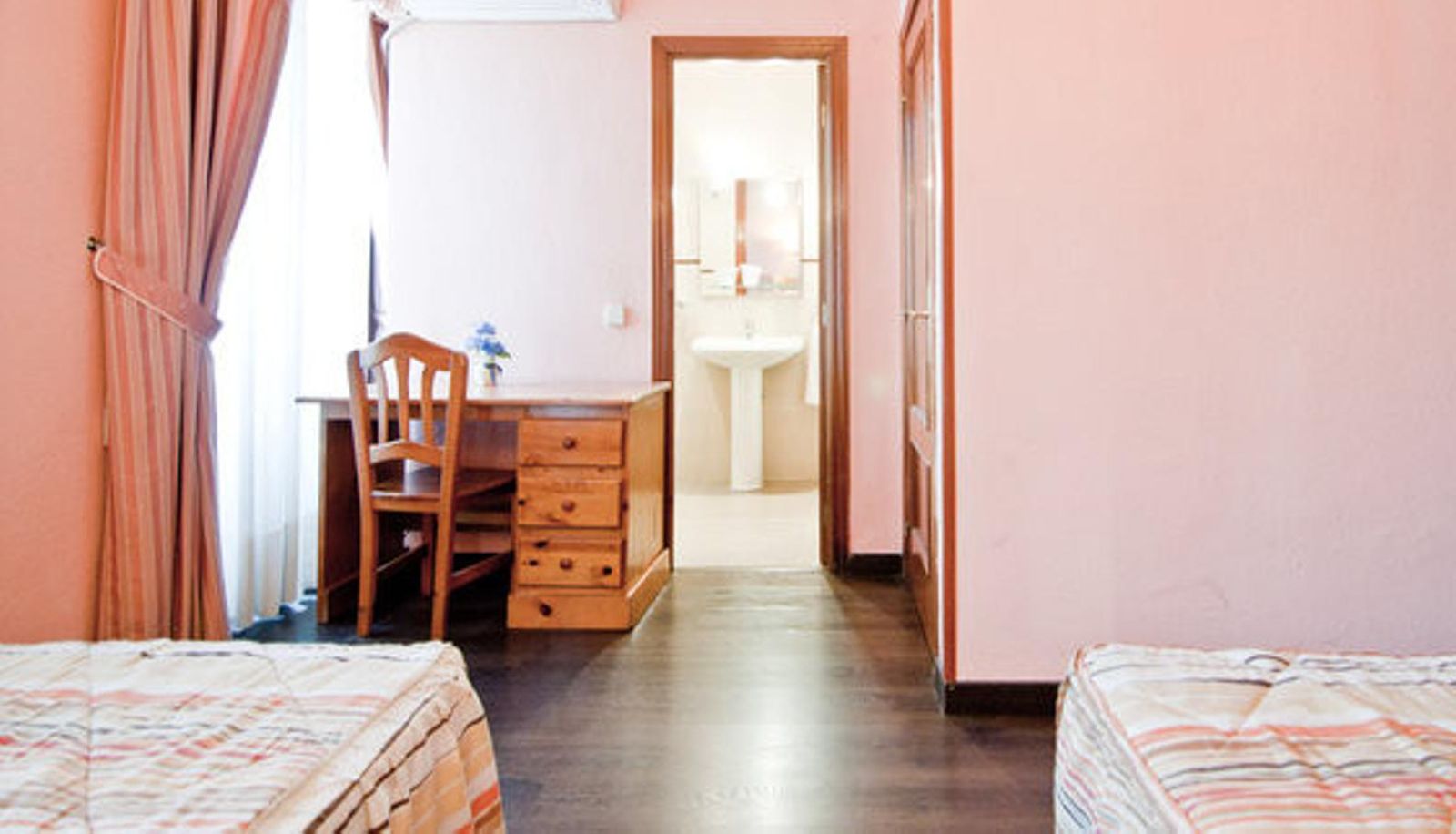 Pokój standardowy (dwuosobowy) - Gallardo Hostal