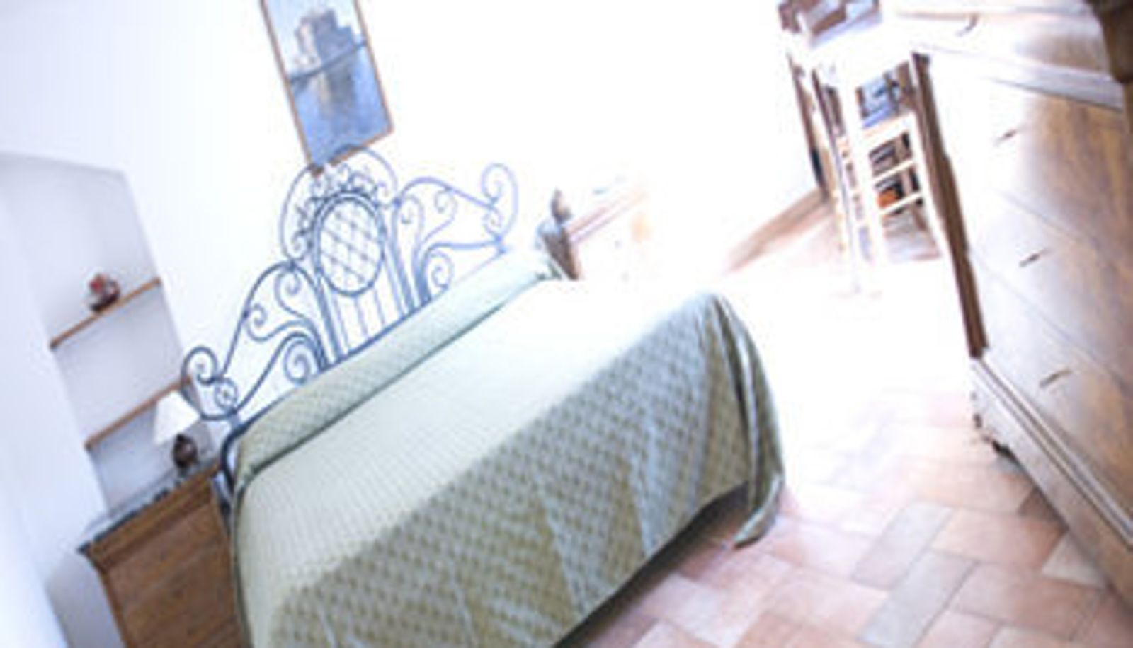 Zimmer - Sorrento Town Suites