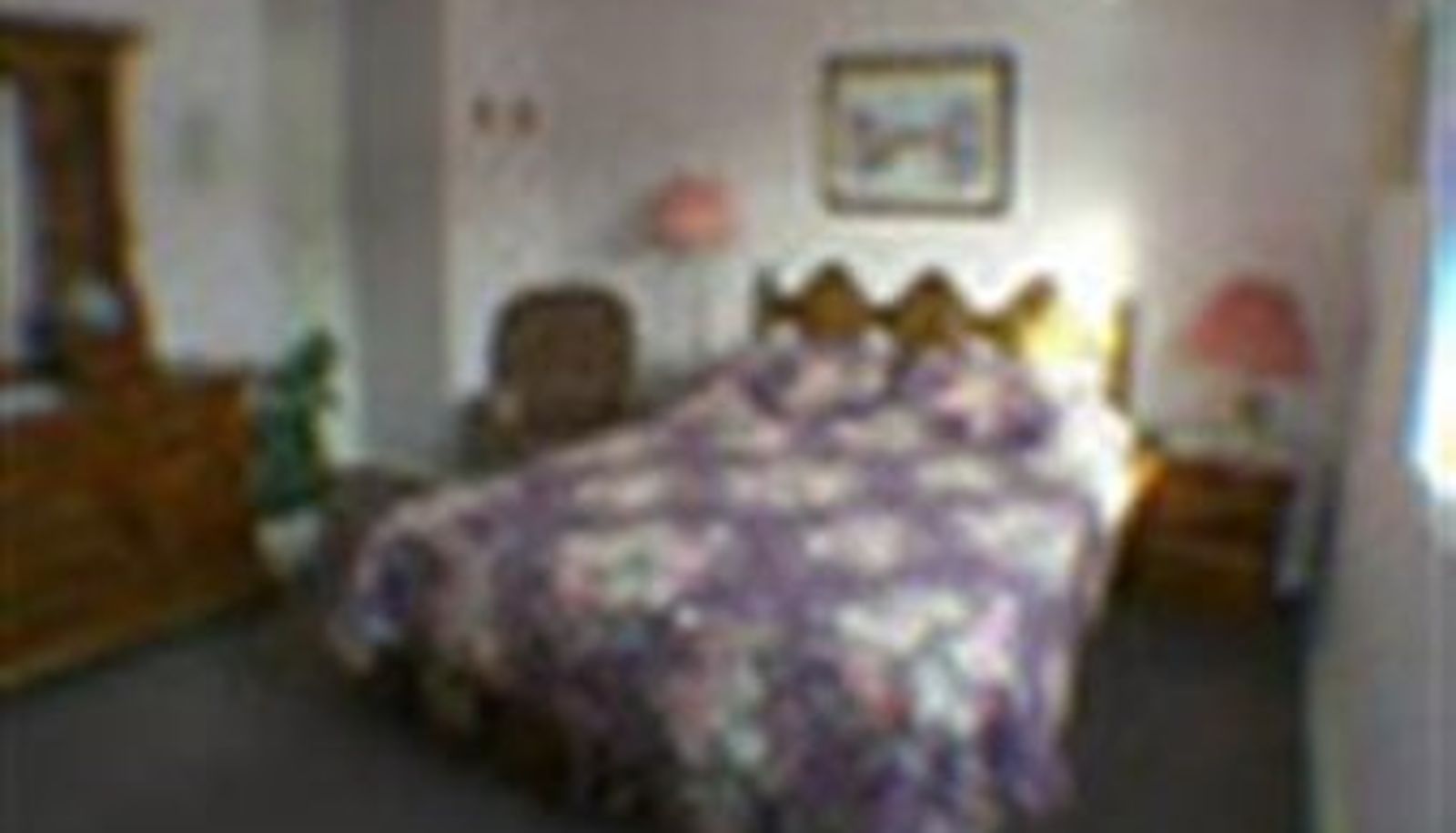 Room - Barbara Lynn's Country Inn