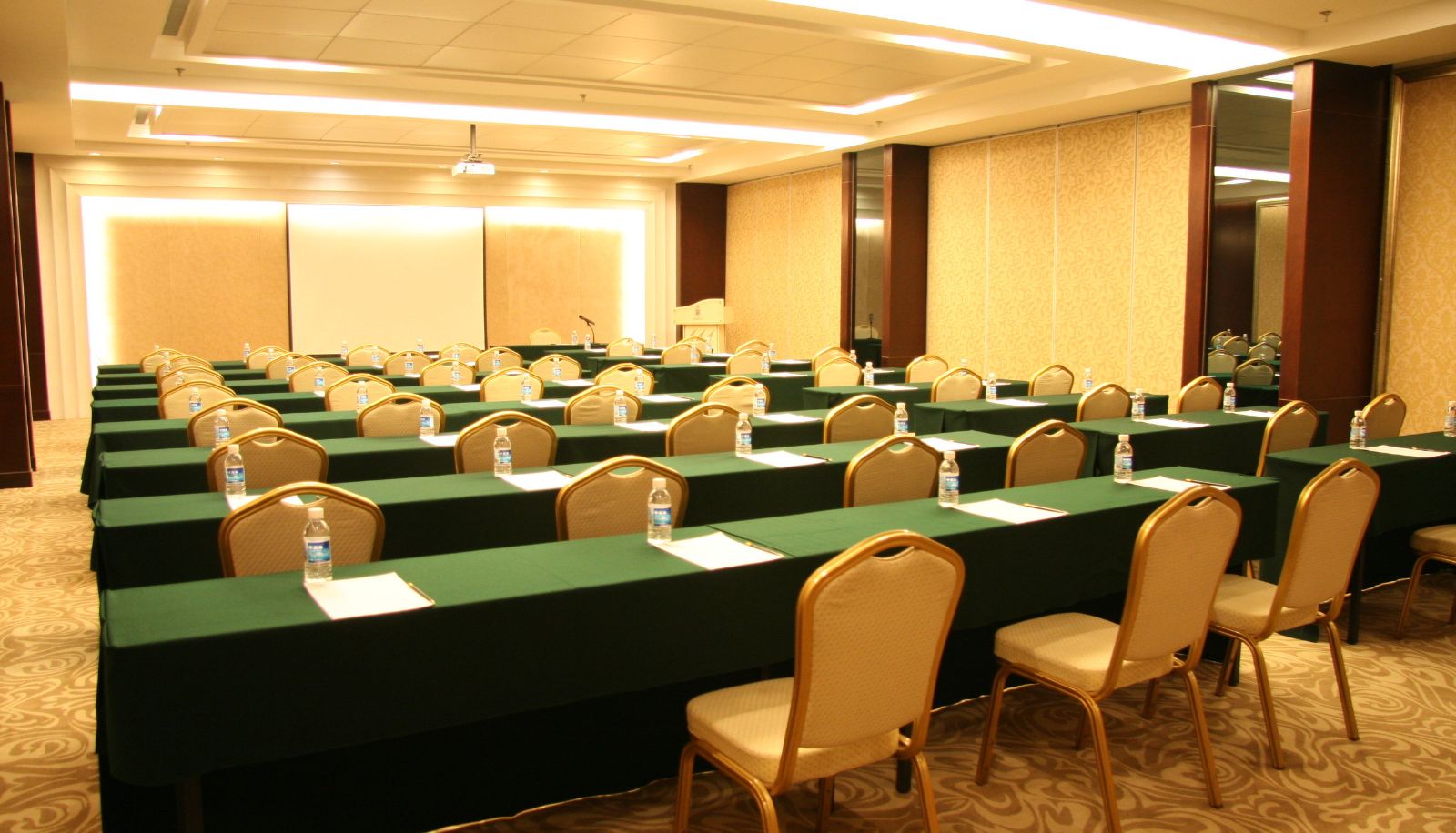 Meeting room - Sophia International Hotel