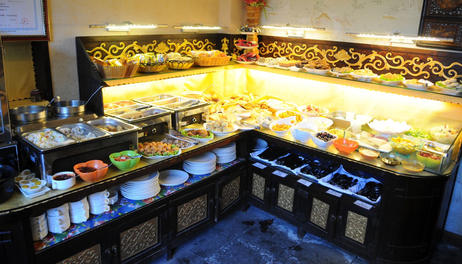Ontbijtzaal in het restaurant - Double Happiness Courtyard Yue Wei Zhuang