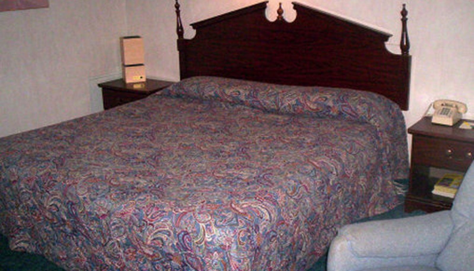 Camera - Americas Best Inns Flint