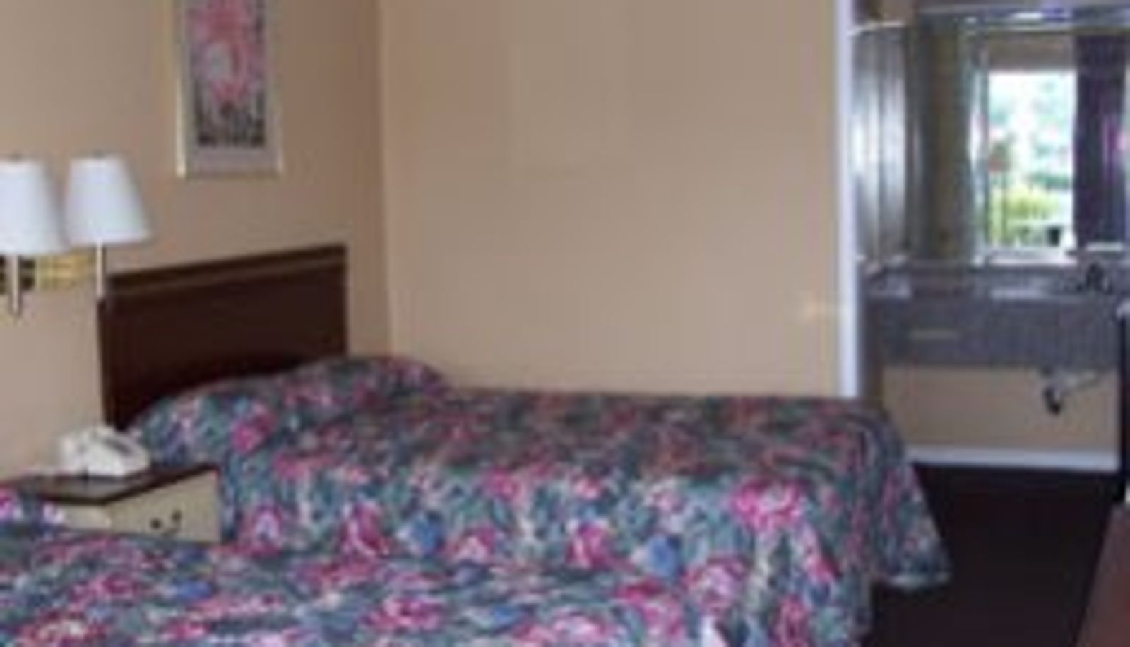 Zimmer - Lakeview Inn