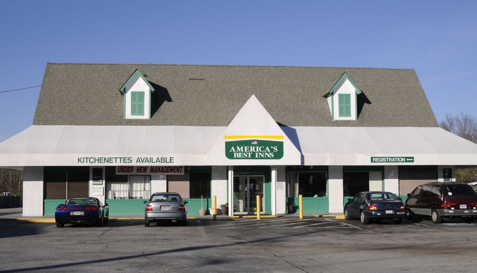 Exterior view - Masters Inn - Macon