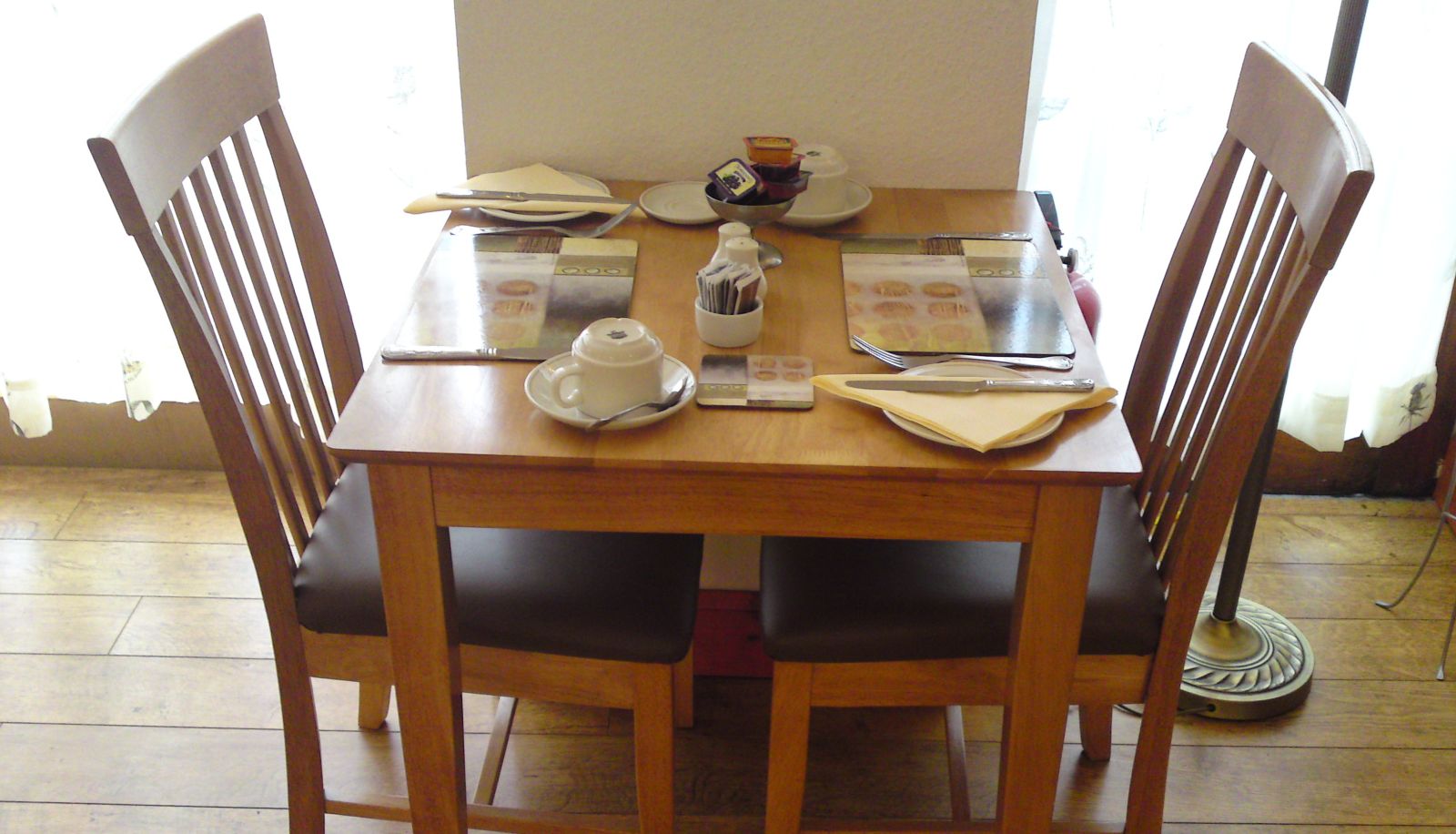 Salle de petit-déjeuner - Lomond Hills Hotel and Leisure Centre