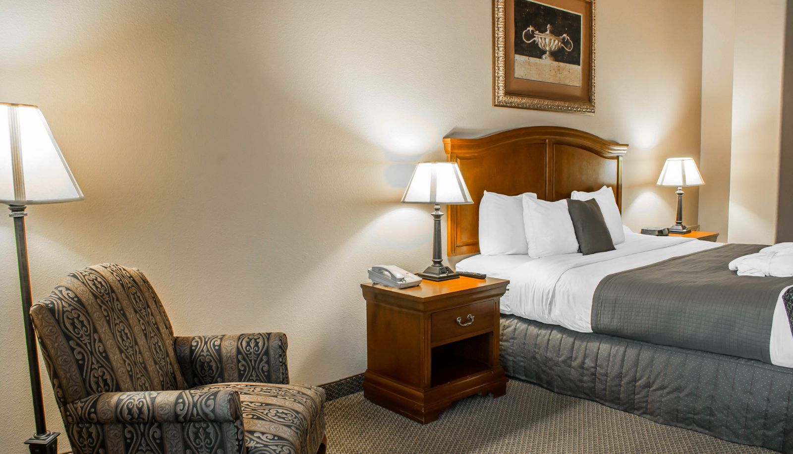 Zimmer - Trademark Collection by Wyndham The O'Brien Riverwalk Hotel