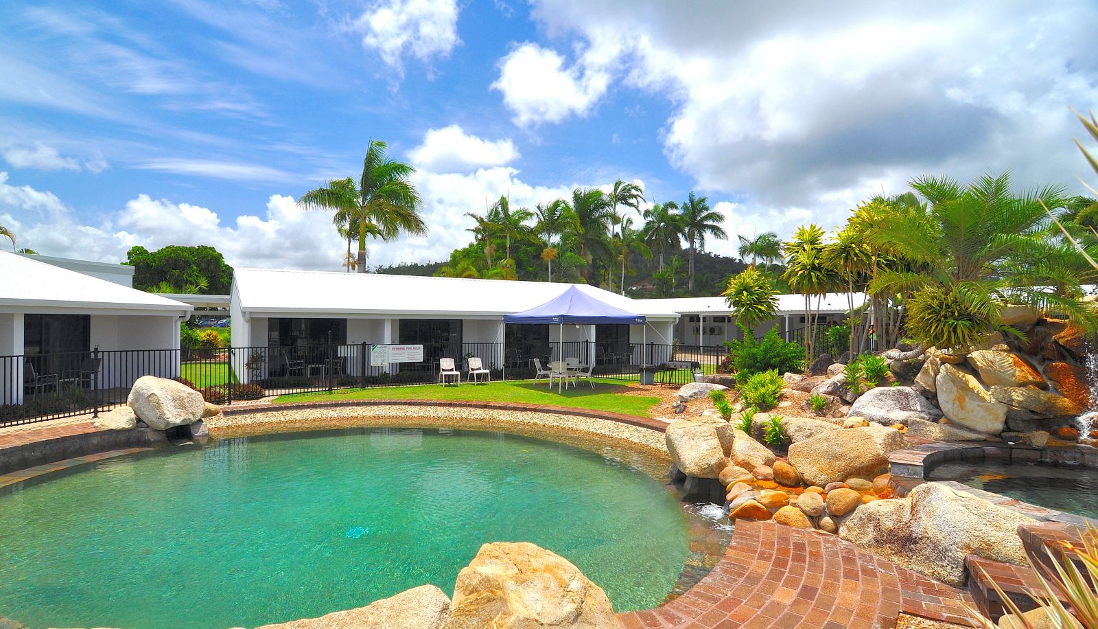 Piscine - Nightelier Mission Beach