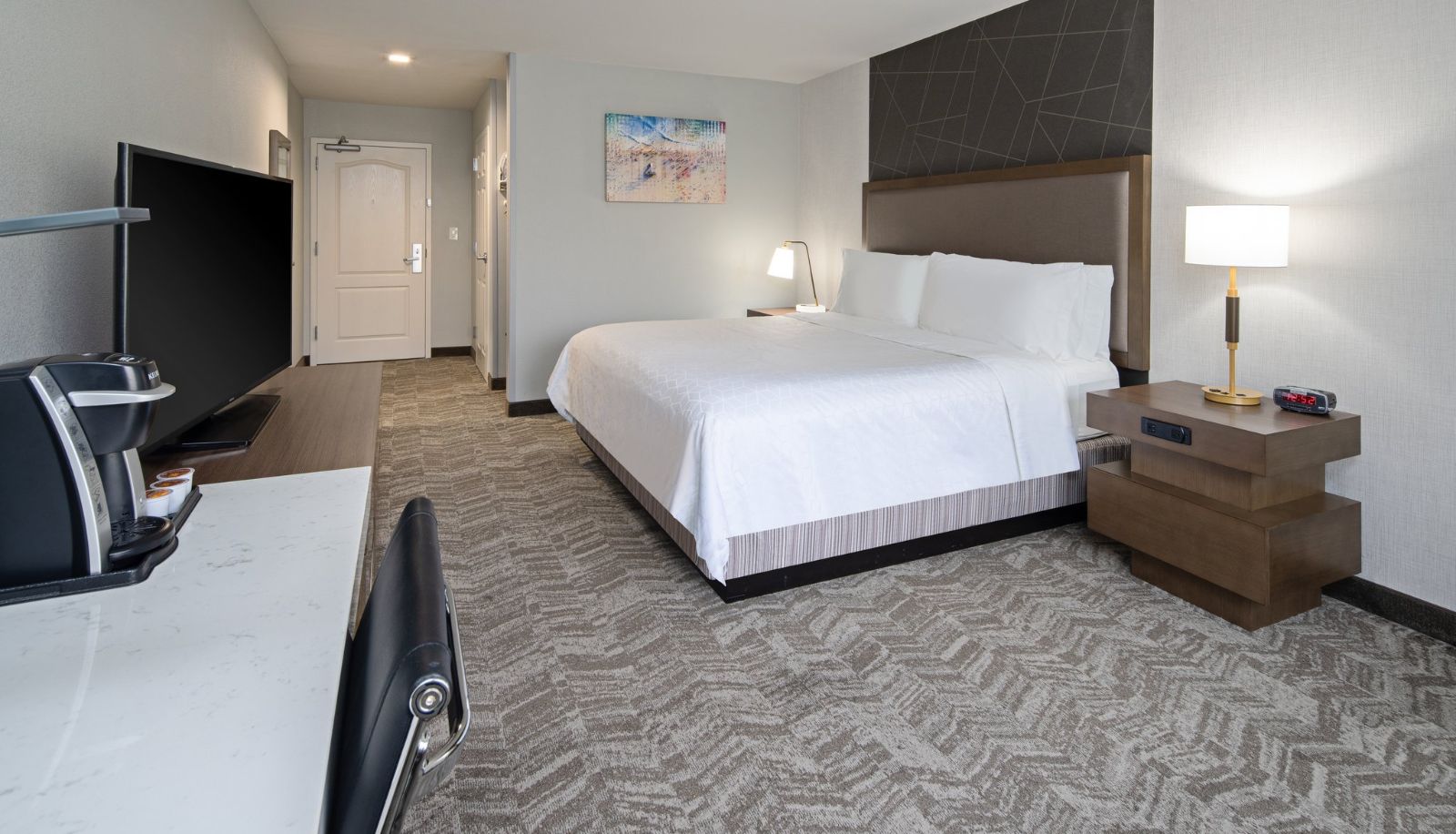 Room - Holiday Inn Express & Suites SANTA CLARITA