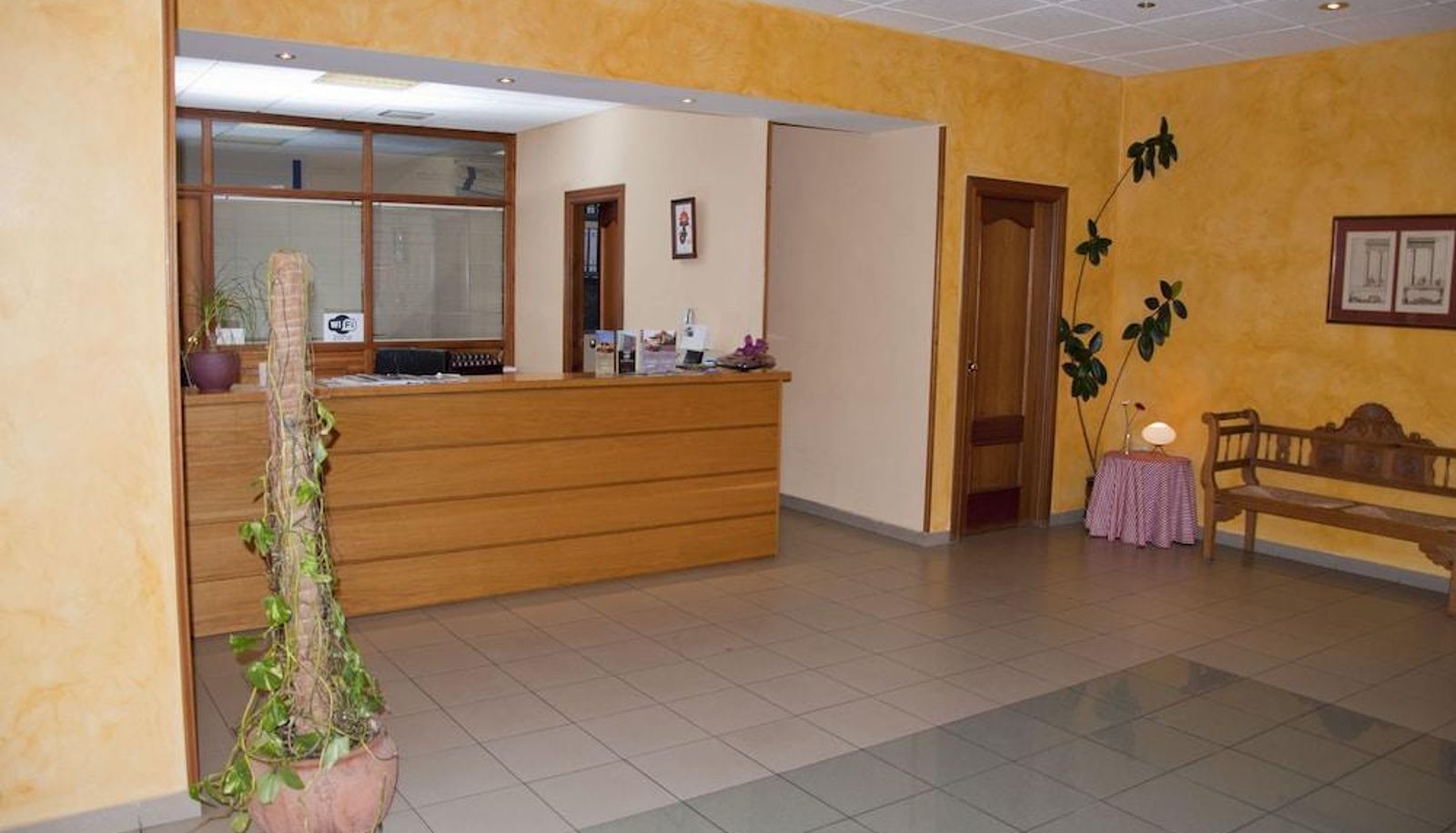 Reception - Hotel Tudanca Benavente