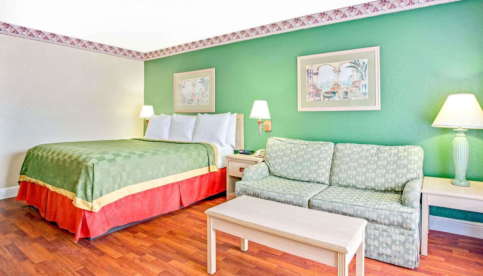Zimmer - SureStay Hotel by Best Western Sarasota Lido Beach