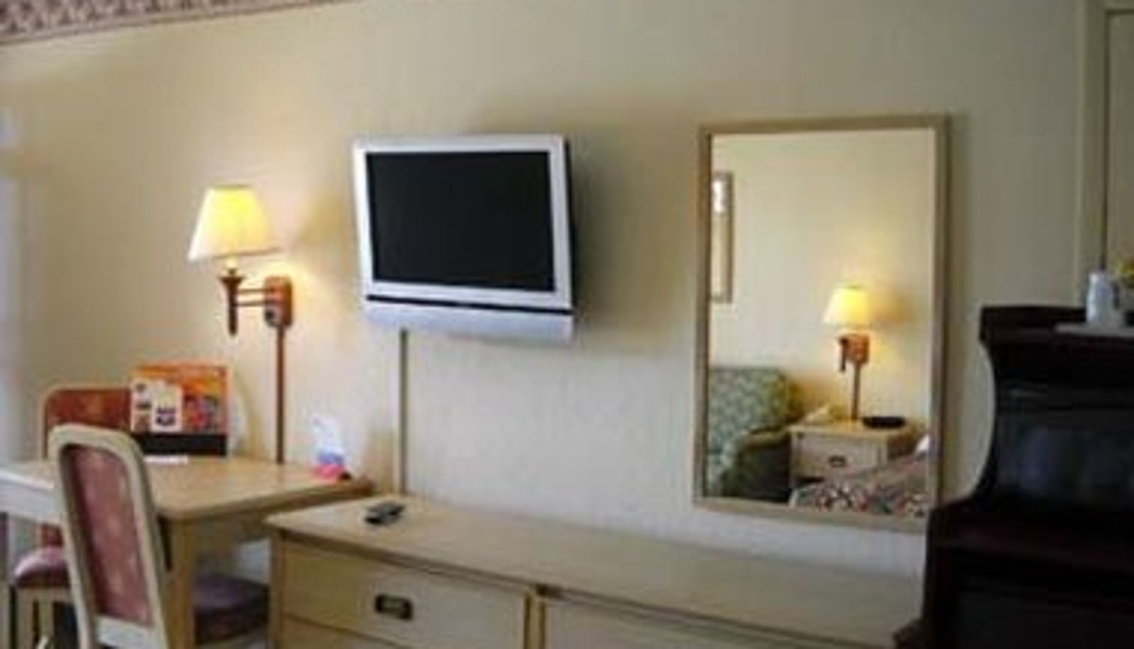 Kamer - SureStay Hotel by Best Western Sarasota Lido Beach