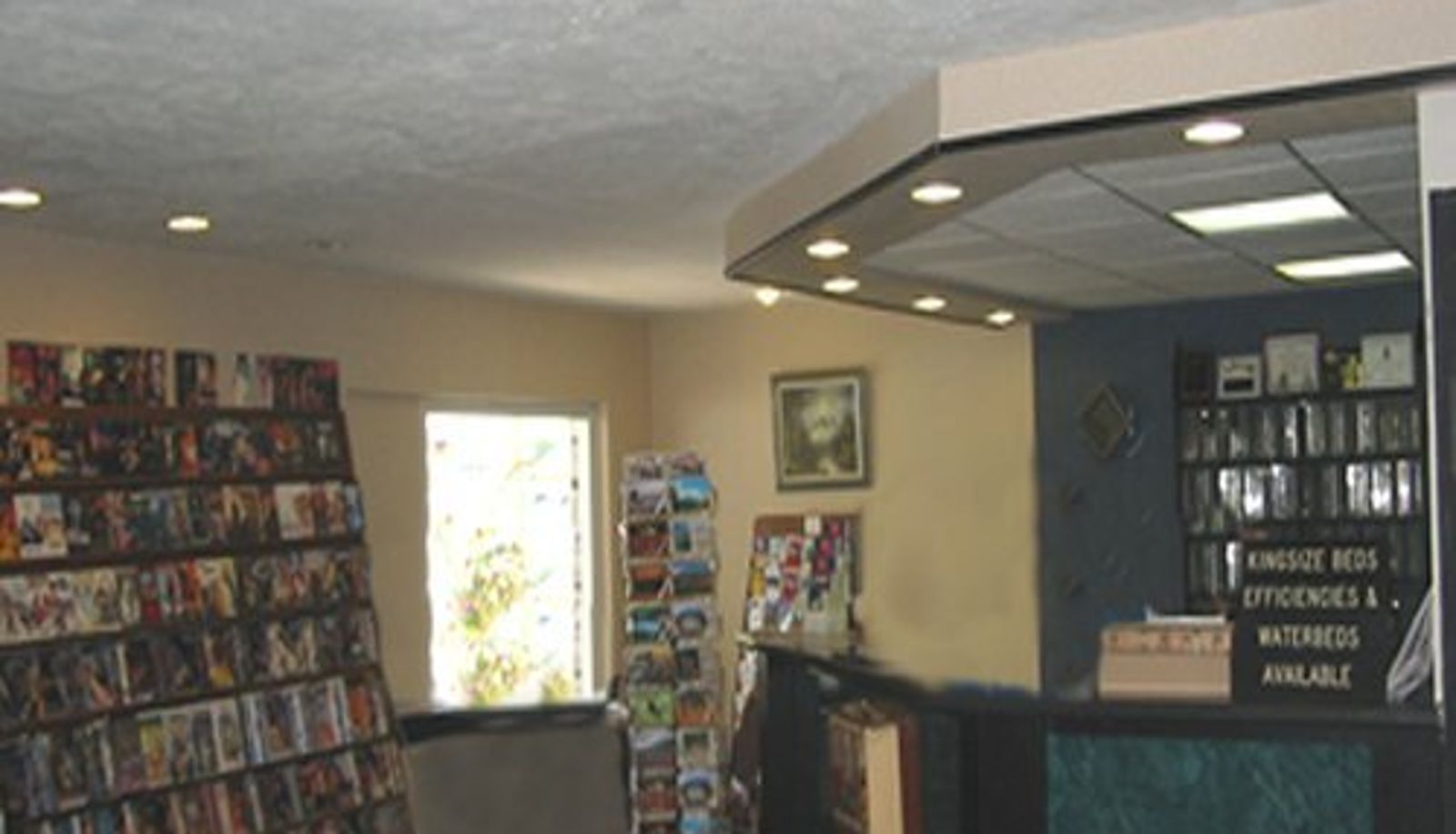 Hall - Red Carpet Inn Boone