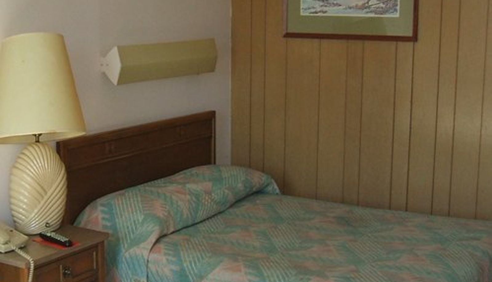 Room - Redcpt Elmira Horseheads