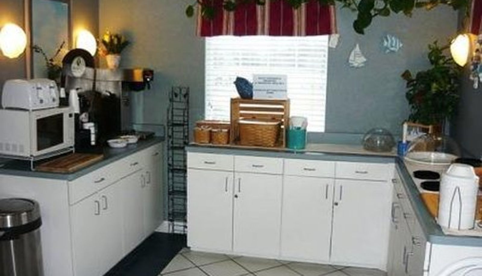 Info - Key West Inn - Cookeville