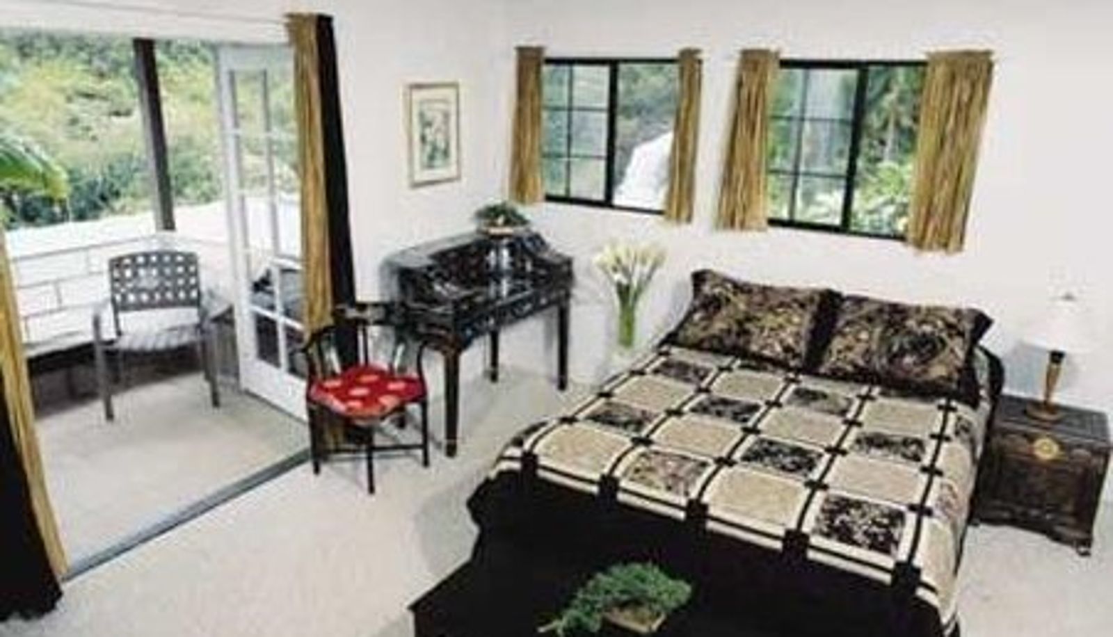 Room - Inn At Kulaniapia