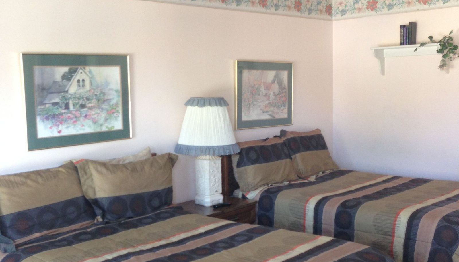 Info - Sweet Breeze Inn