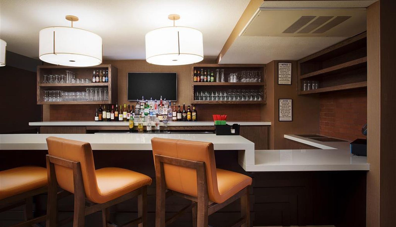 Bar - Bradford Homesuites - Austin