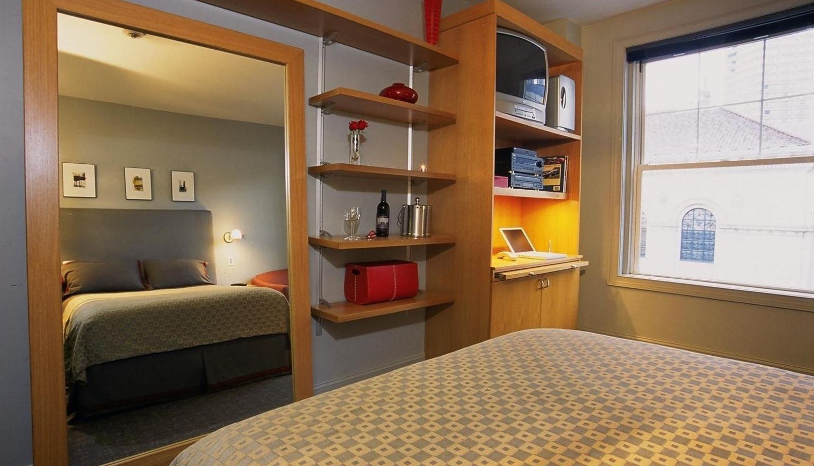 Zimmer - CHARLESMARK HOTEL