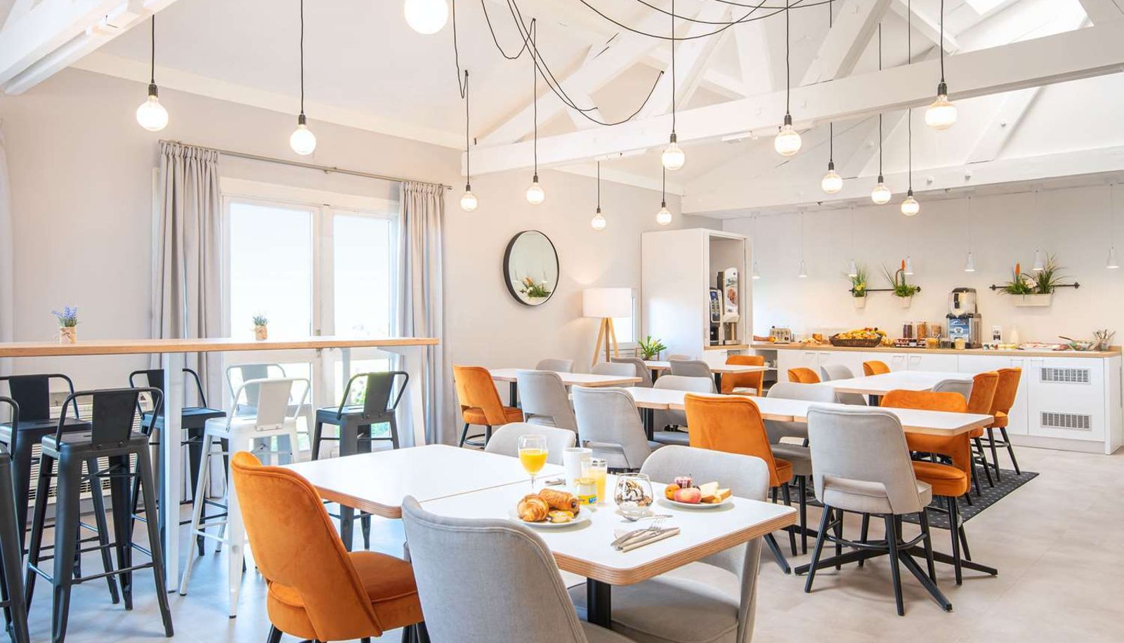 Restaurant - Kyriad Lyon Est Saint Quentin Fallavier