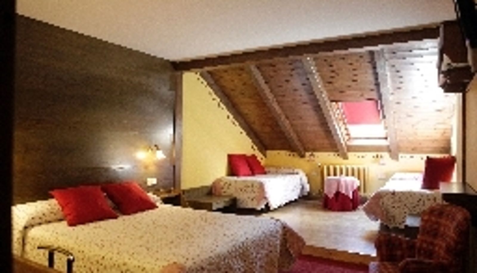 Suite - Hotel Aran La Abuela