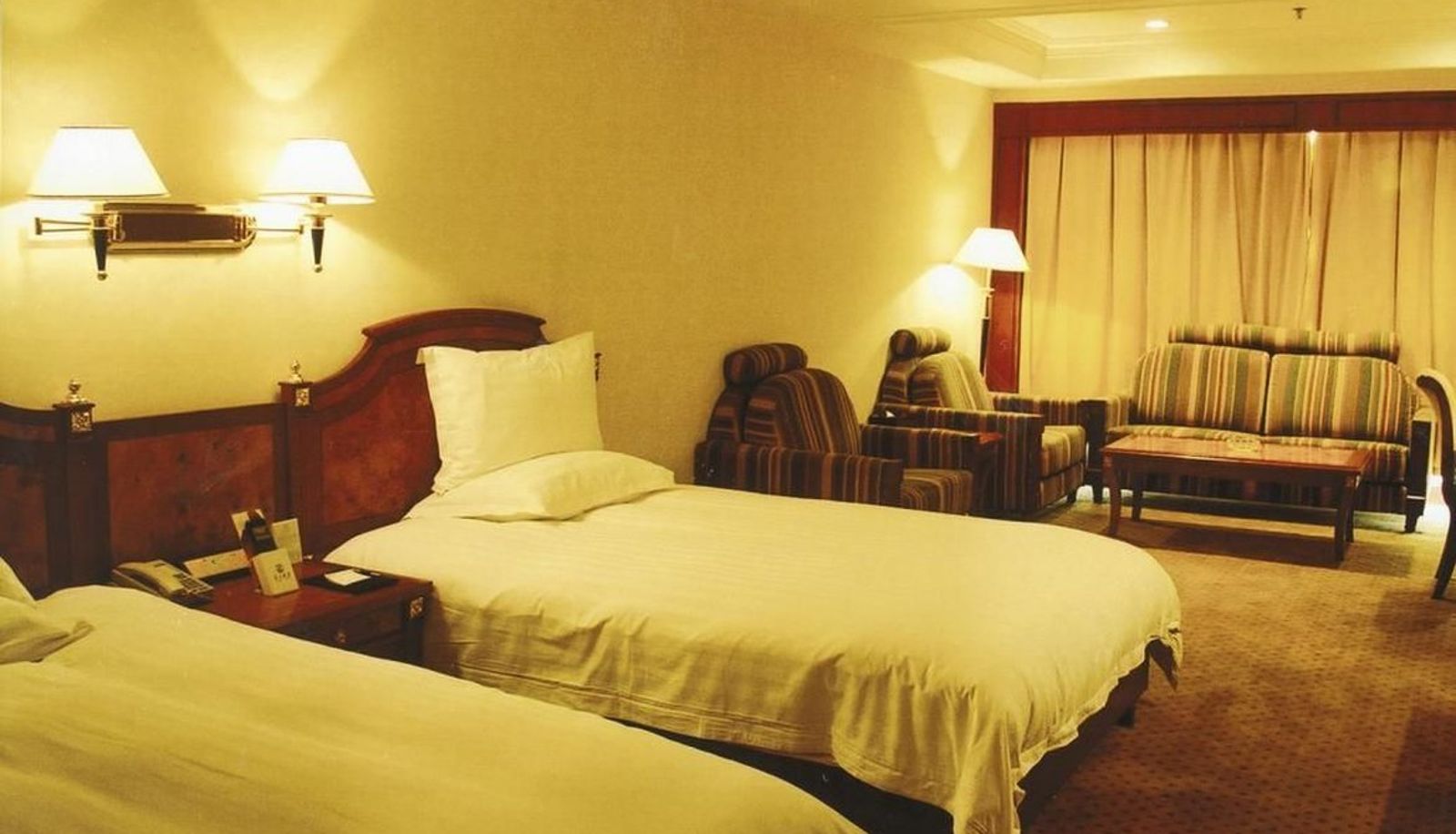 Zimmer - ORIENT DYNASTY HOTEL
