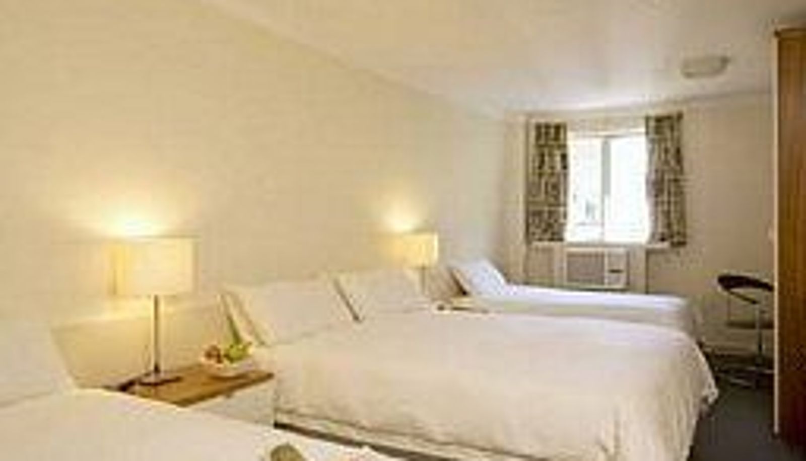 Zimmer - Arts Hotel Sydney