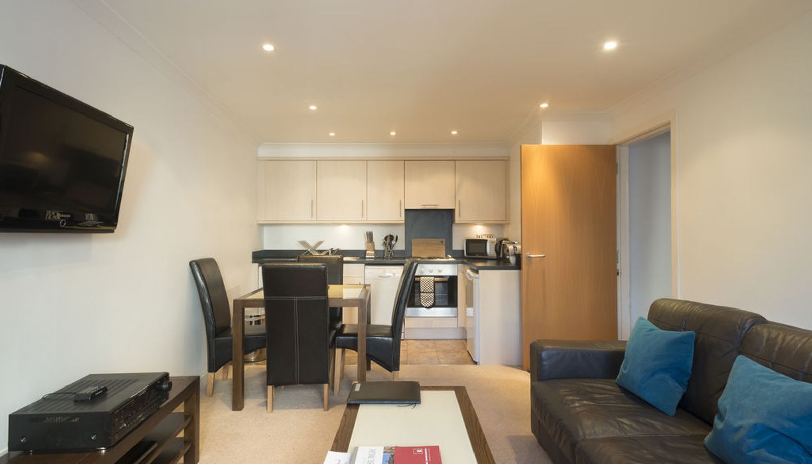Info - Fountain Court Apartments - Grove Executive