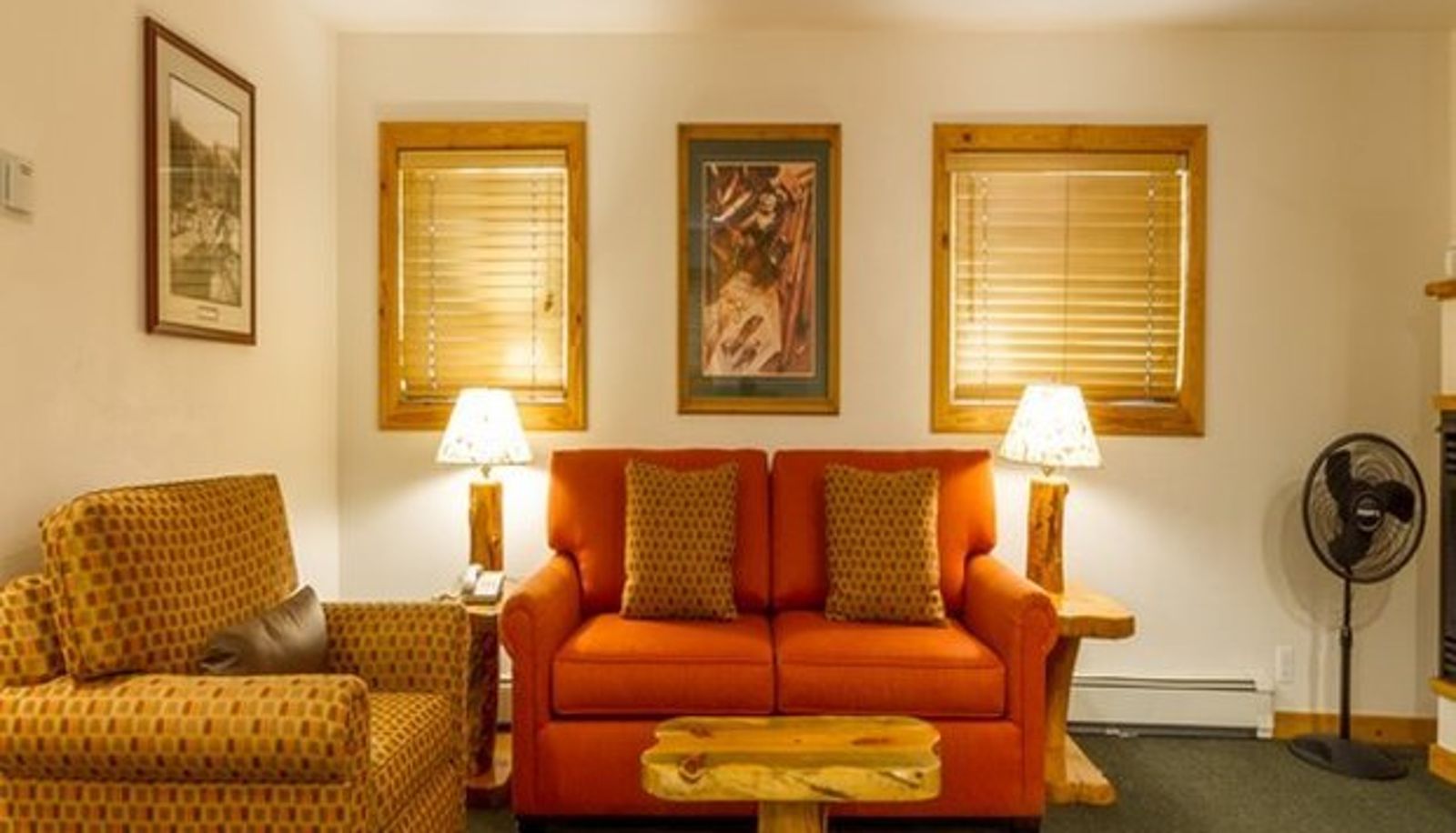 Centro de negocios - Redwolf Lakeside Lodge Condos