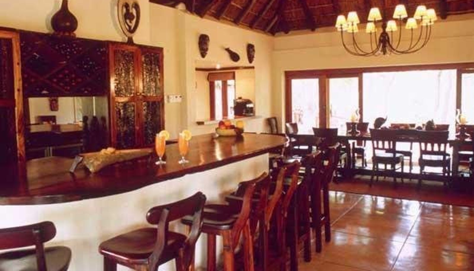 Bar - Monwana Lodge