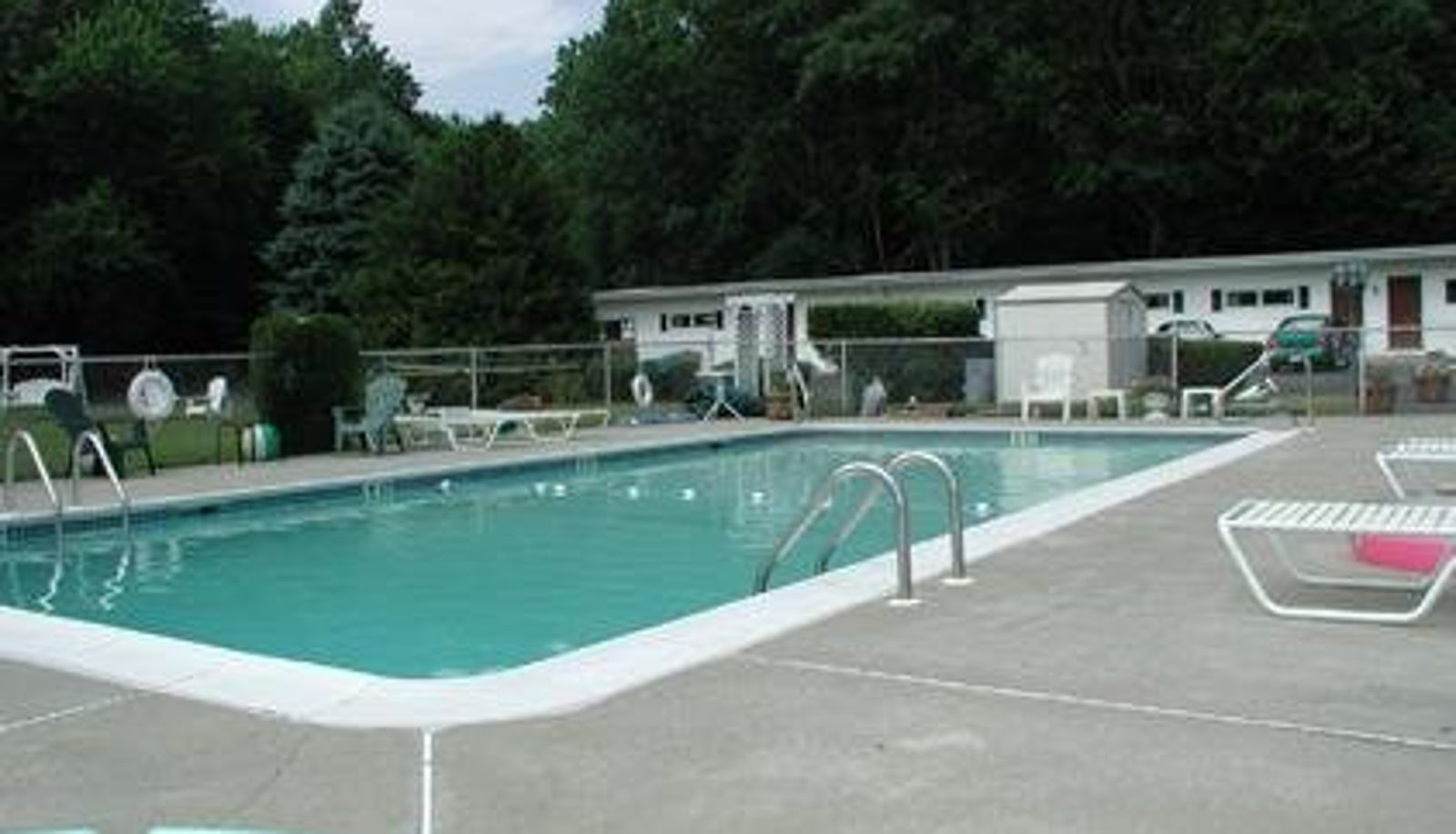 Pool - Oak Dell Motel