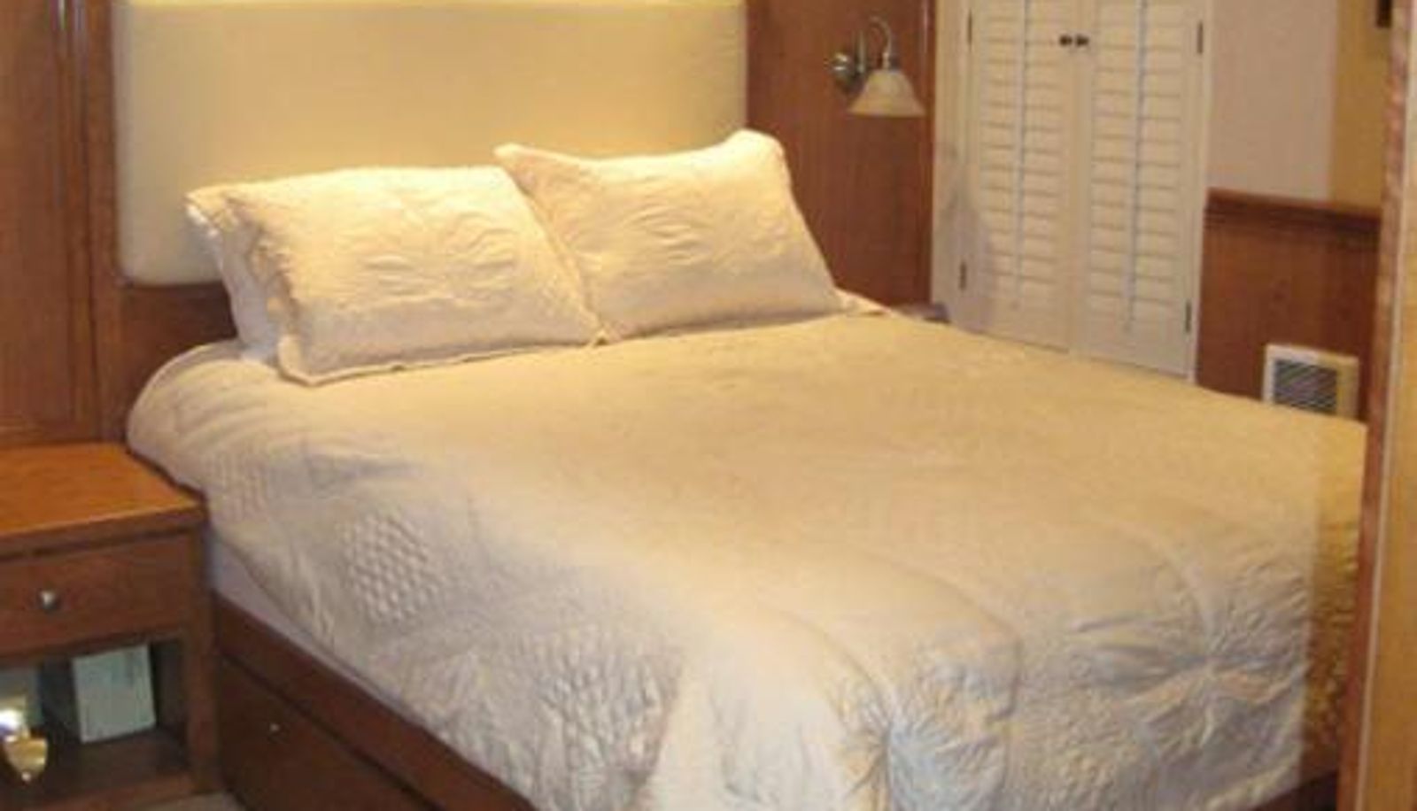 Suite - Embarcadero Resort Hotel and Marina
