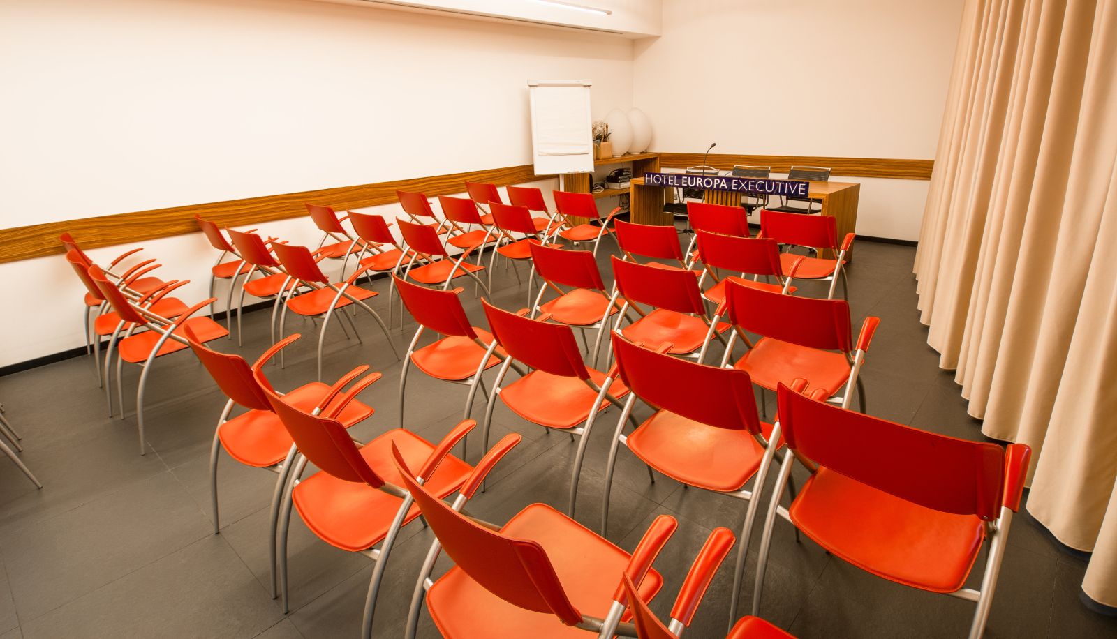 Meetingzimmer - EUROPA EXECUTIVE Executive