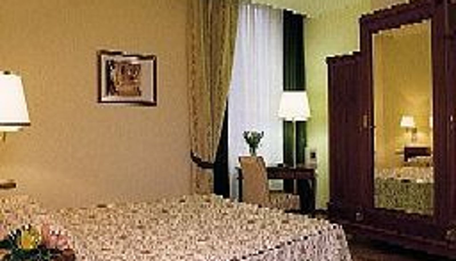 Room - Candiani